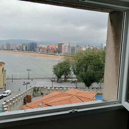 Atico En Cimadevilla Mirando Al Mar Gijón Extérieur photo